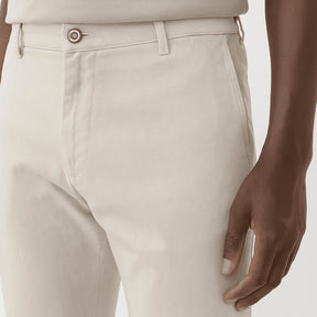 Calça Sarja com Corte Chino - Santorini
